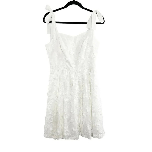 Gal Meets Glam Dresses & Skirts - Gal Meets Glam for Anthropologie White Boho Trudy Embroidered Dress Size 10